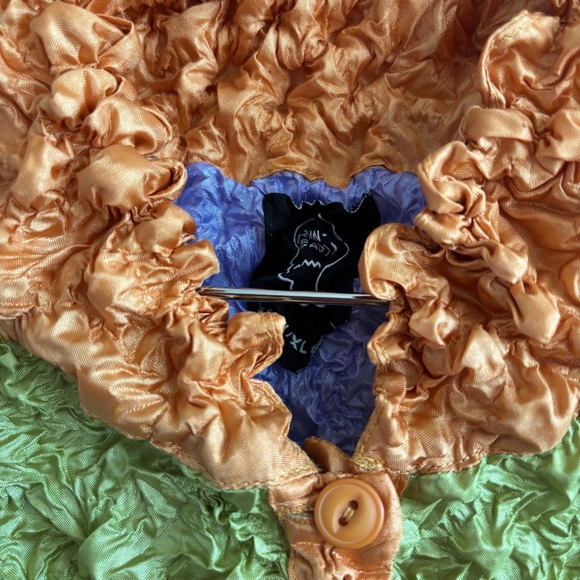 brain dead popcorn top - Picture 3 of 11